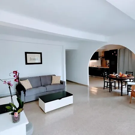 Residadigne - Appartement 88M2 - Centre - Garage - Vue Динь-ле-Бен